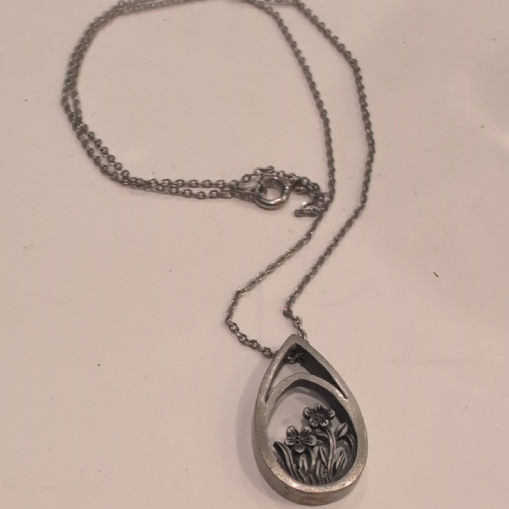 Floral Pendant On A Vintage NS Necklace 18"